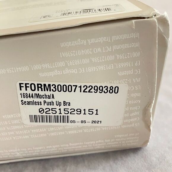 Fashion Forms Nubra Seamless Push Up Bra in Mocha Womens Size A NEW! Damaged Box - Picture 6 of 9